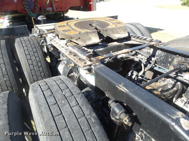 image for item BU9791 2011 Freightliner Coronado 132 semi truck