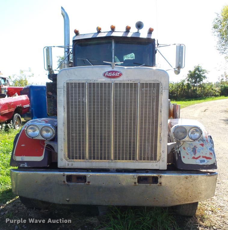 image for item BZ9864 1979 Peterbilt 359 semi truck