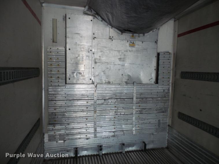 image for item DA3927 1998 Utility VSZR refrigerated van trailer