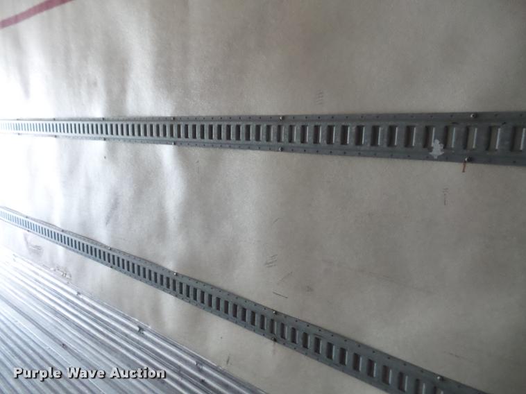 image for item DA3927 1998 Utility VSZR refrigerated van trailer