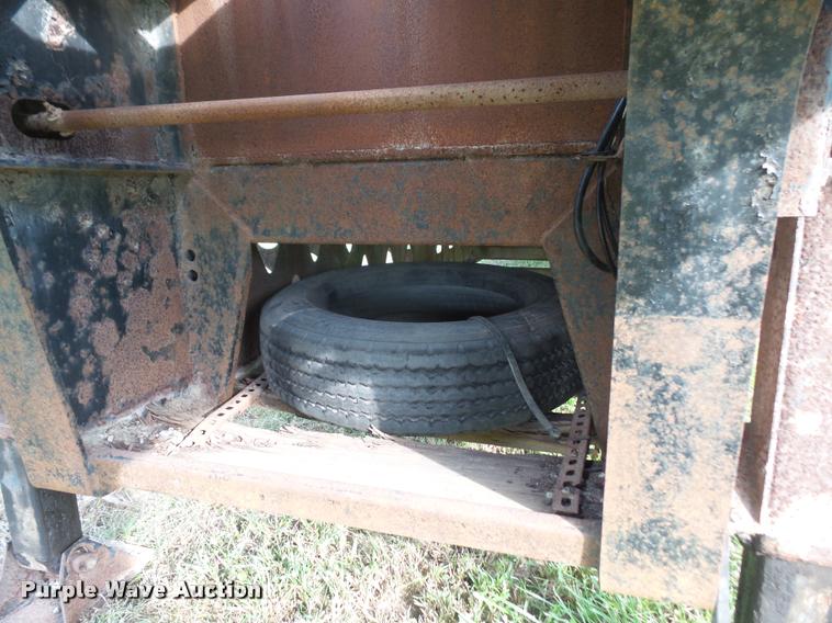 image for item DA3958 1992 Trail King TK80C8-82 drop deck trailer