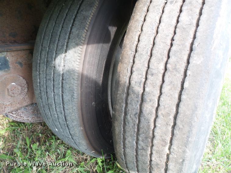 image for item DA3958 1992 Trail King TK80C8-82 drop deck trailer