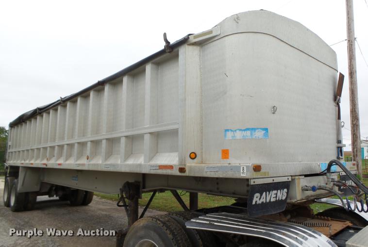image for item K1432 1988 Ravens end dump trailer