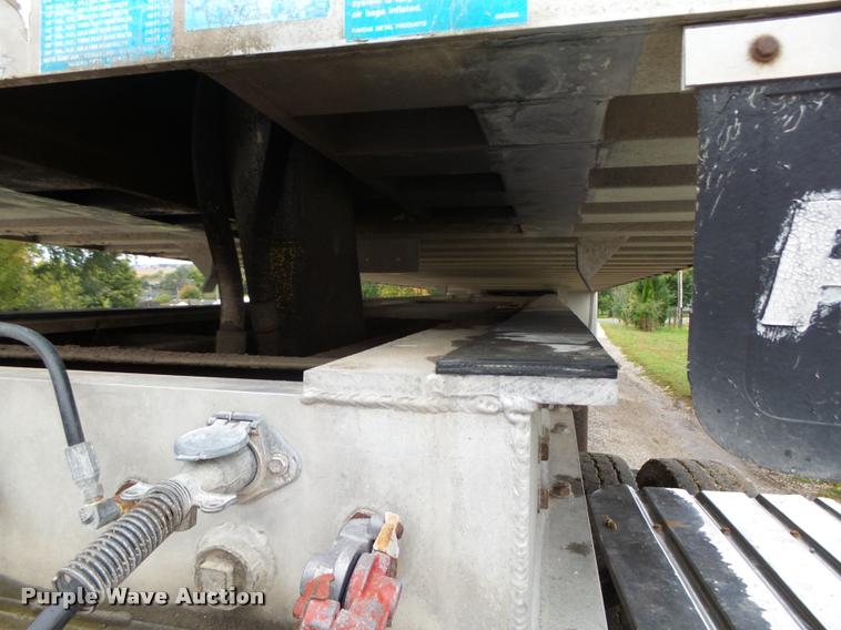 image for item K1432 1988 Ravens end dump trailer