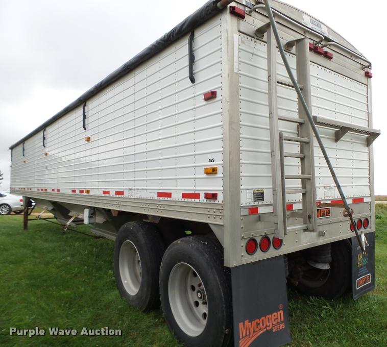 image for item K1457 2010 Timpte Super Hopper double hopper grain trailer