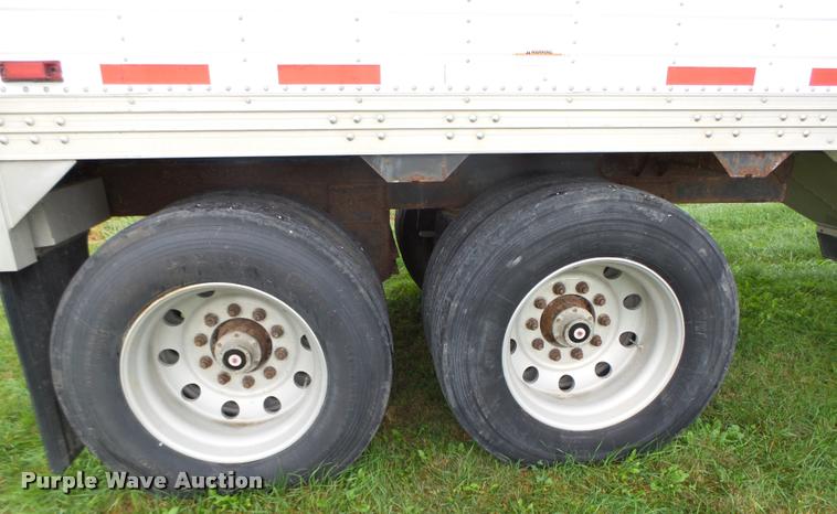 image for item K1457 2010 Timpte Super Hopper double hopper grain trailer
