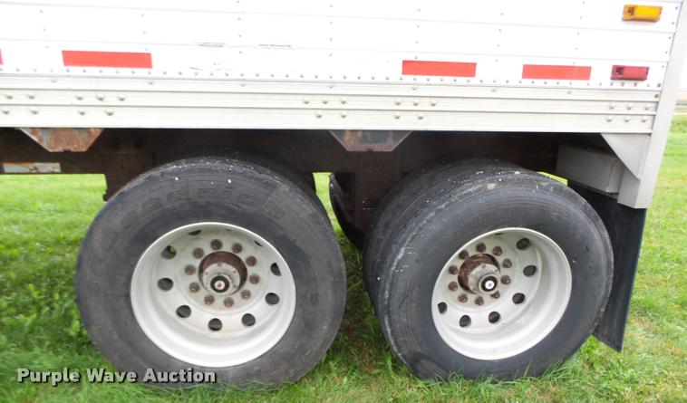 image for item K1457 2010 Timpte Super Hopper double hopper grain trailer