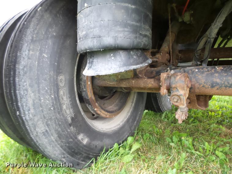 image for item K1457 2010 Timpte Super Hopper double hopper grain trailer