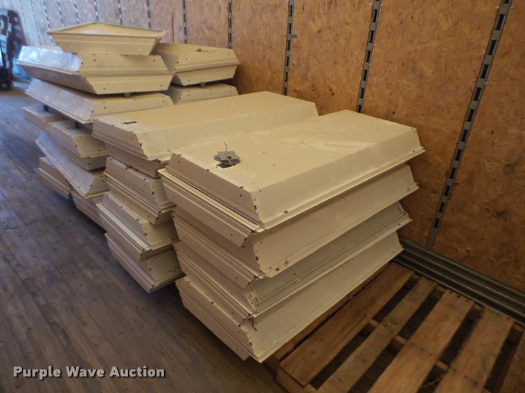 image for item K3705 1998 Trailmobile dry van trailer