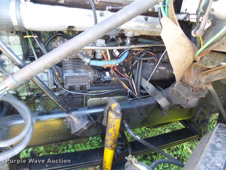 image for item K5675 1994 Volvo WIA semi truck