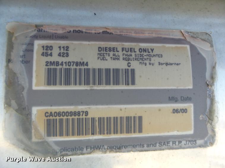 image for item K5682 2001 Mack CX613 semi truck