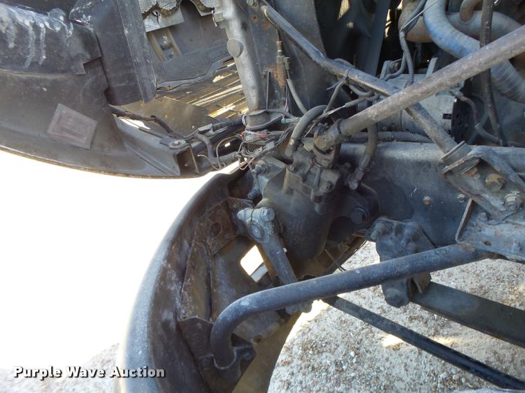 image for item K5682 2001 Mack CX613 semi truck