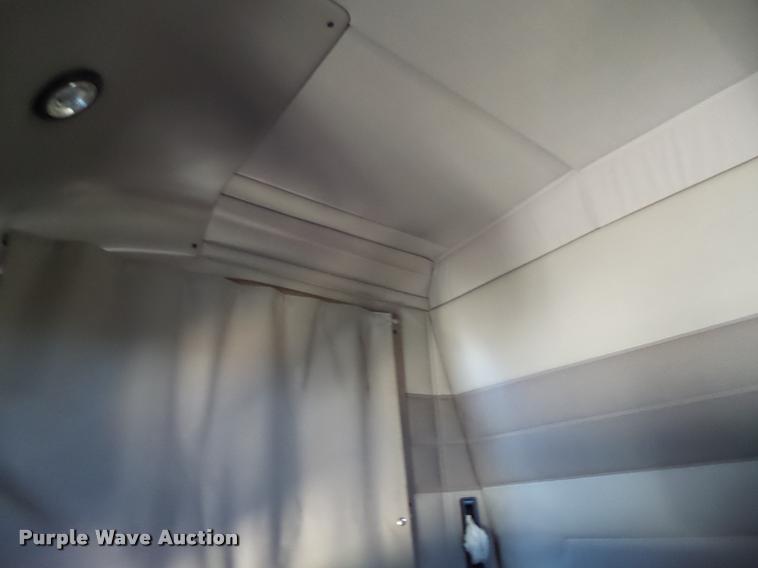 image for item K5682 2001 Mack CX613 semi truck