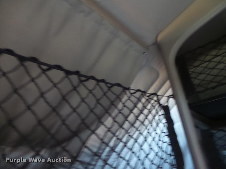 image for item K5682 2001 Mack CX613 semi truck