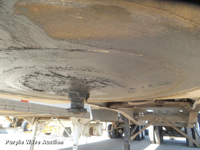 image for item L1726 2004 Trail King TK60SSN-392 side dump trailer