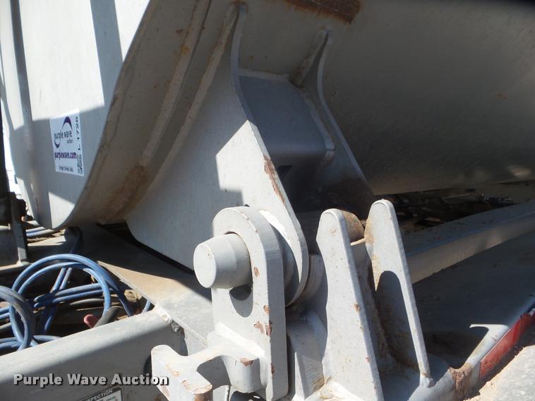 image for item L1726 2004 Trail King TK60SSN-392 side dump trailer