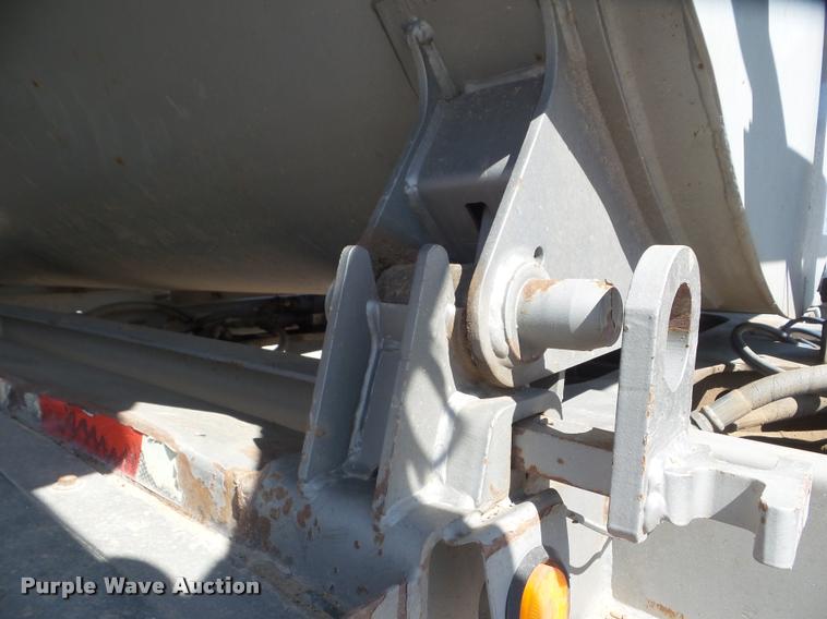 image for item L1726 2004 Trail King TK60SSN-392 side dump trailer