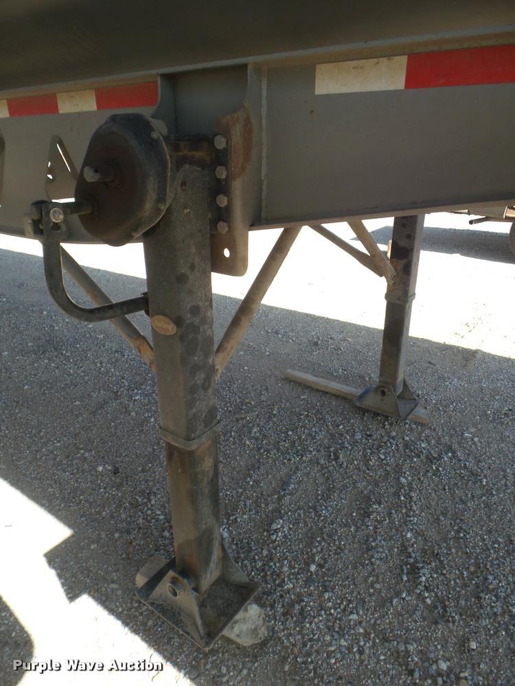 image for item L1726 2004 Trail King TK60SSN-392 side dump trailer