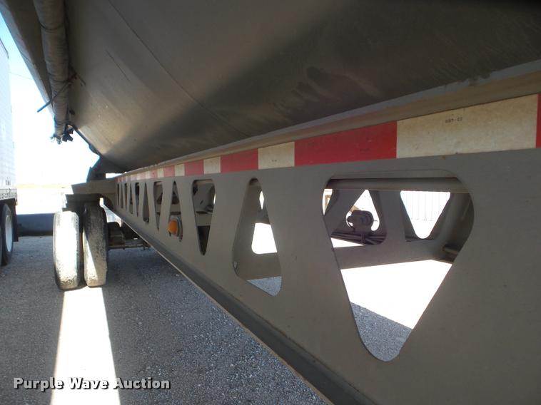 image for item L1726 2004 Trail King TK60SSN-392 side dump trailer