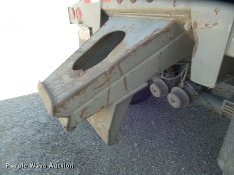 image for item L1726 2004 Trail King TK60SSN-392 side dump trailer