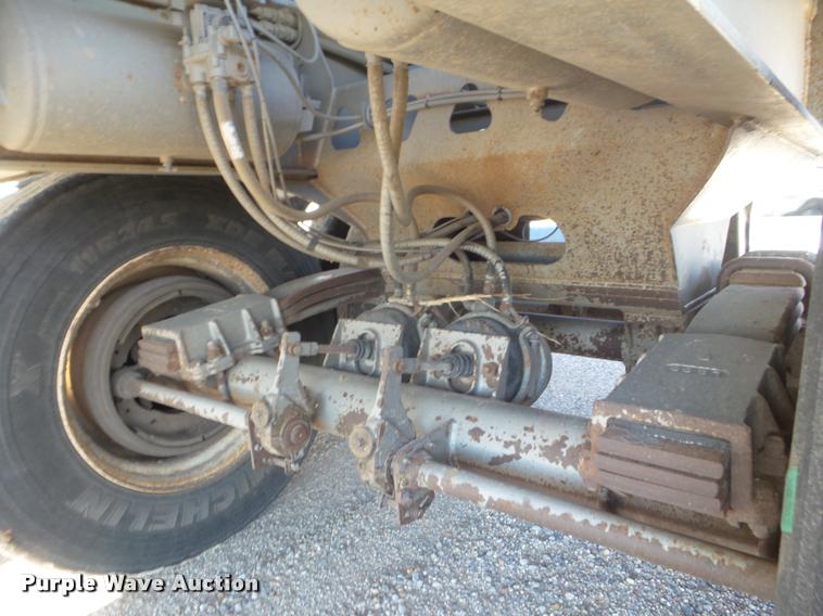 image for item L1726 2004 Trail King TK60SSN-392 side dump trailer