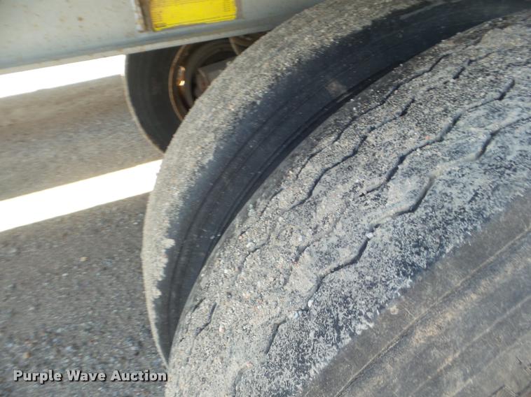 image for item L1726 2004 Trail King TK60SSN-392 side dump trailer