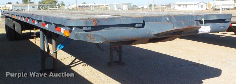 image for item L1730 2016 Hobbs flatbed trailer