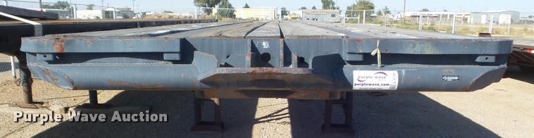 image for item L1730 2016 Hobbs flatbed trailer