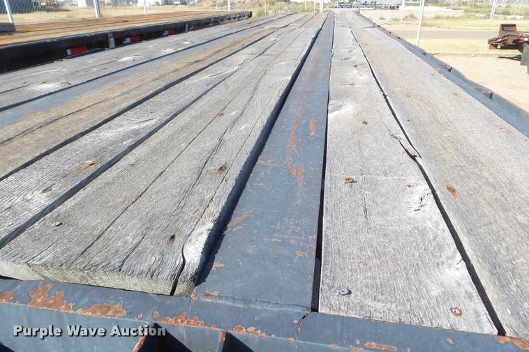 image for item L1730 2016 Hobbs flatbed trailer