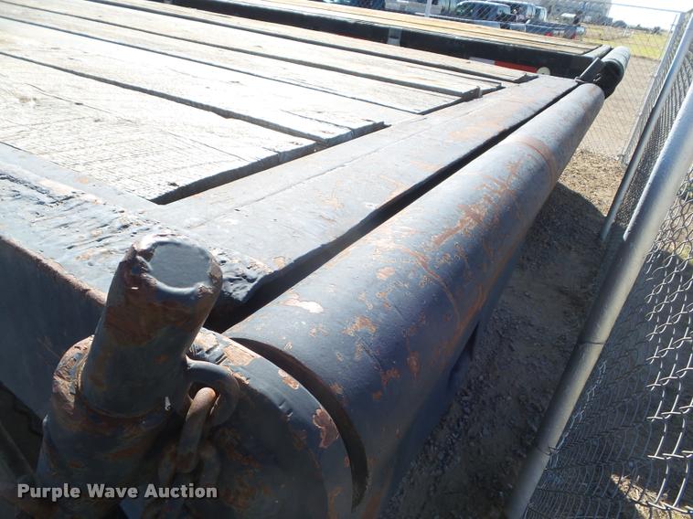 image for item L1730 2016 Hobbs flatbed trailer