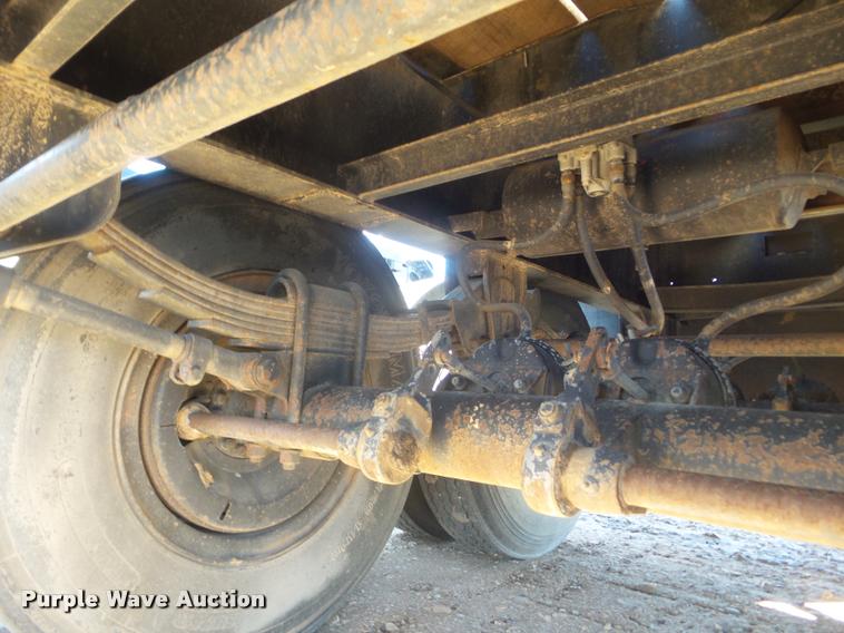 image for item L1730 2016 Hobbs flatbed trailer