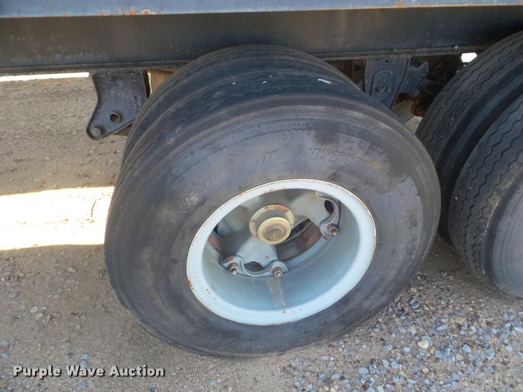 image for item L1730 2016 Hobbs flatbed trailer