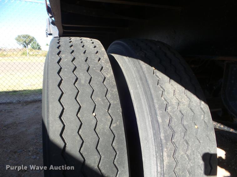 image for item L1730 2016 Hobbs flatbed trailer