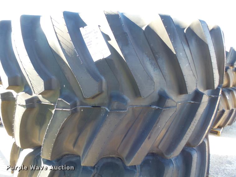 image for item AL9075 (6) Firestone 800/70R38 tires