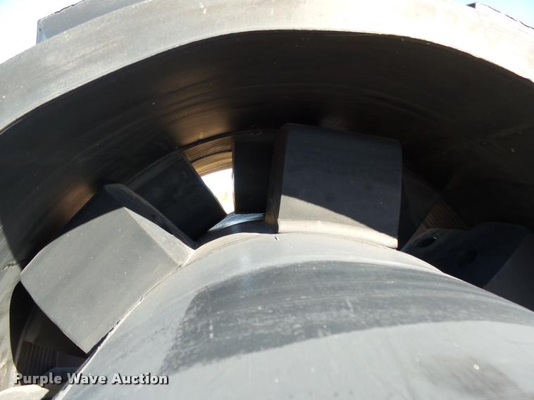 image for item AL9083 (2) Camoplast 695-2532 tracks