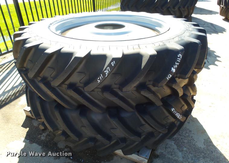 image for item AL9084 (4) Michelin 480/80R46 tires