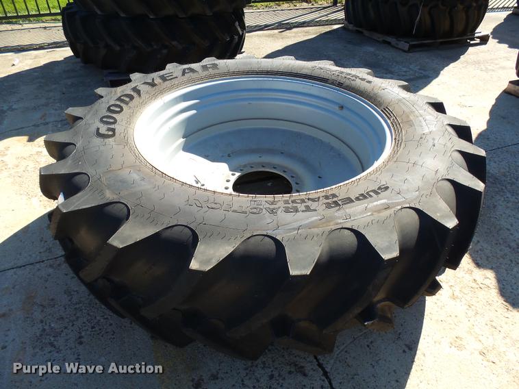 image for item AL9085 (5) Goodyear 520/85R46 tires