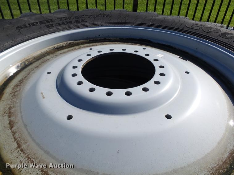 image for item AL9085 (5) Goodyear 520/85R46 tires