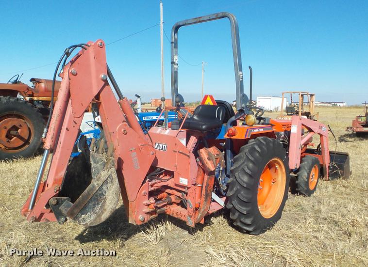 image for item AP9599 1999 Kioti LK3054 MFWD tractor