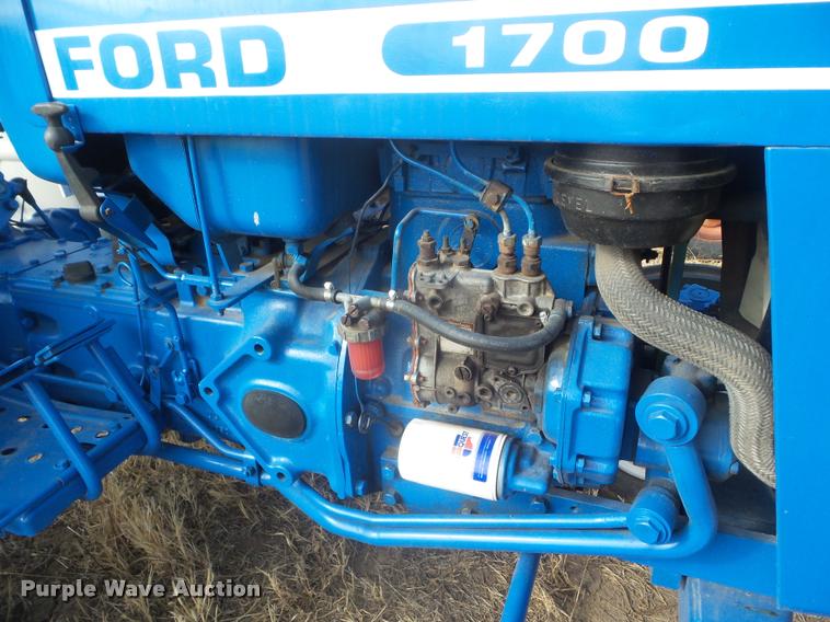 image for item AP9600 Ford 1700 tractor