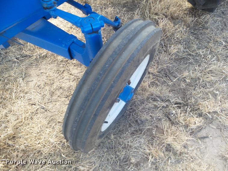 image for item AP9600 Ford 1700 tractor