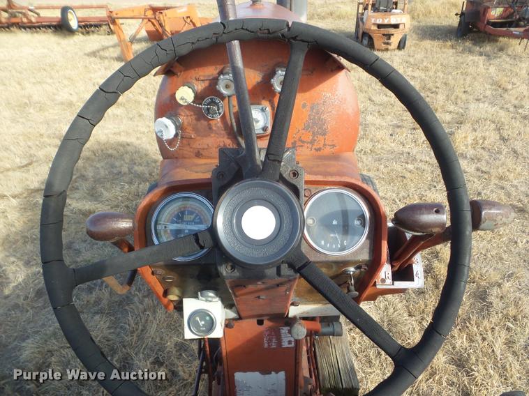 image for item AP9601 Farmall 806 tractor