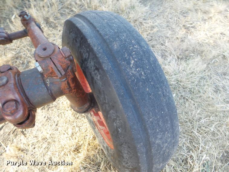 image for item AP9601 Farmall 806 tractor