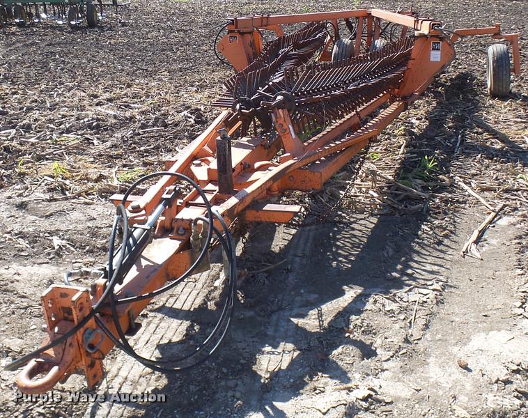 image for item AV9835 Phoenix rotary hoe