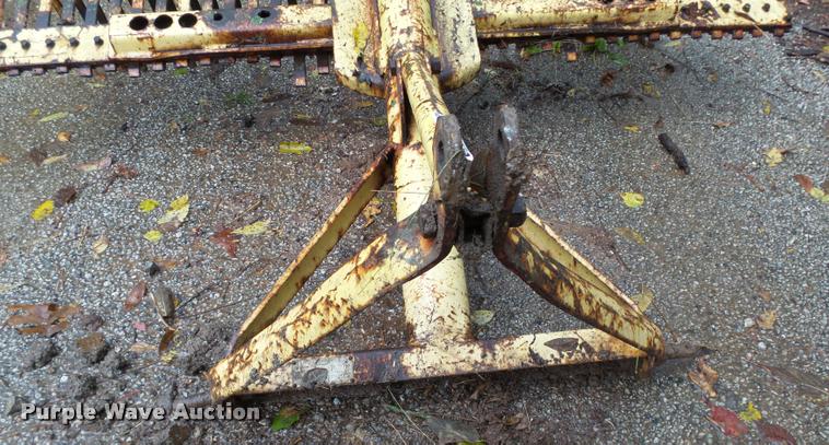 image for item BM9642 Ford 784 hay rake