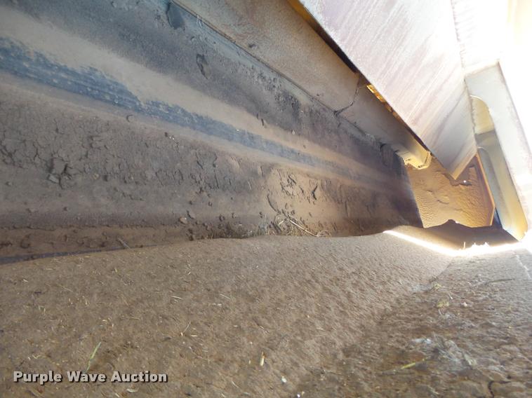 image for item BZ9226 Loftness 240DW44P346 windrower / shredder