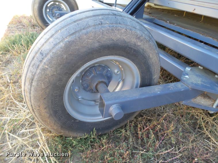 image for item BZ9226 Loftness 240DW44P346 windrower / shredder