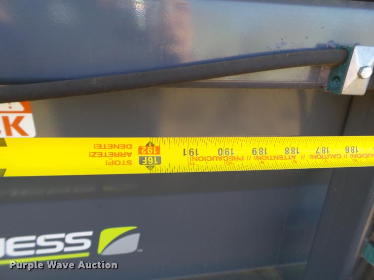 image for item BZ9226 Loftness 240DW44P346 windrower / shredder