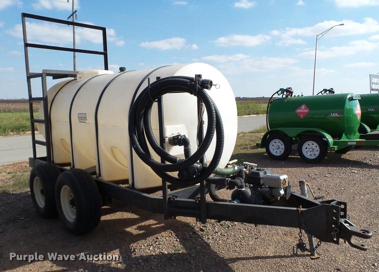 image for item BZ9229 Wylie nurse tank trailer