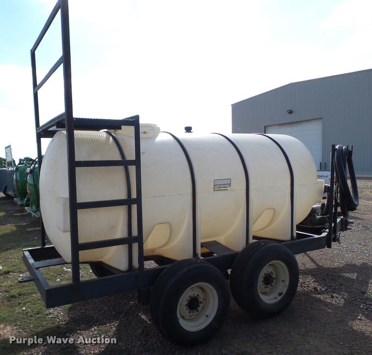 image for item BZ9229 Wylie nurse tank trailer